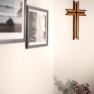 Walnut Core Cross